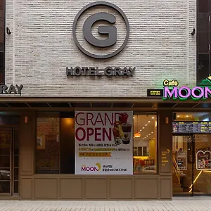 2* Hotel Gray