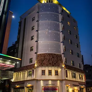  Auberge de jeunesse Uniqstay